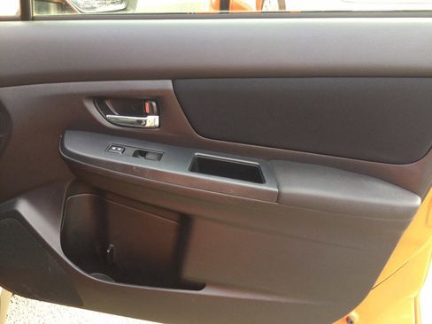 Used 2014 Subaru Crosstrek 2.0i Premium image 20