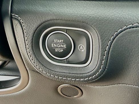 New 2026 Mercedes-Benz GLE 580 4MATIC image 28