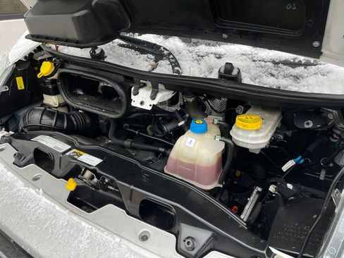 Used 2020 RAM ProMaster 2500 w/ Interior Convenience Group image 21