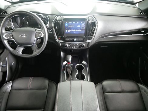 Used 2024 Chevrolet Traverse RS AWD/4WD image 10