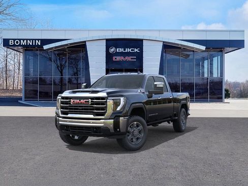 New 2025 GMC Sierra 2500 SLT w/ SLT Convenience Package image 8