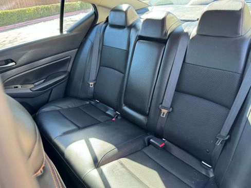 Used 2022 Nissan Altima 2.5 SR image 21