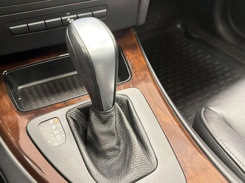 Used 2011 BMW 328i xDrive Sedan image 14