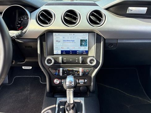 Certified 2021 Ford Mustang GT Premium image 22