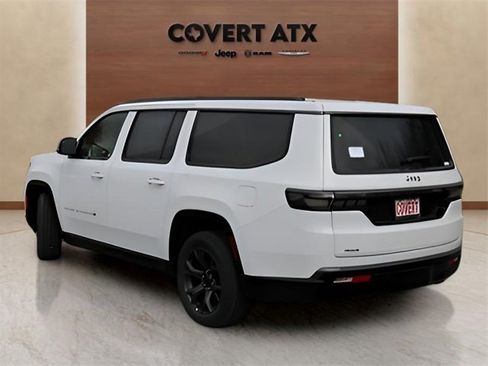 New 2026 Jeep Grand Wagoneer L Limited image 3