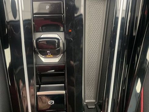 Certified 2024 Volkswagen GTI Autobahn image 23