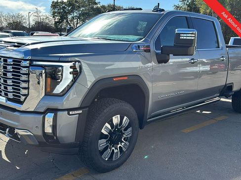 New 2026 GMC Sierra 3500 Denali w/ Denali Reserve Package image 3