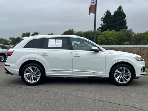 Used 2022 Audi Q7 3.0T Premium Plus AWD/4WD image 3