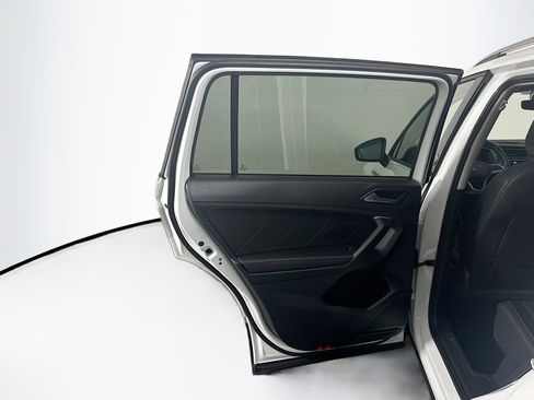 Used 2024 Volkswagen Tiguan Wolfsburg Edition image 25