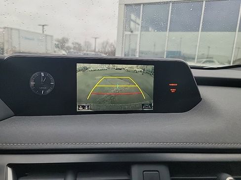 Used 2020 Lexus UX 250h w/ Premium Package image 9