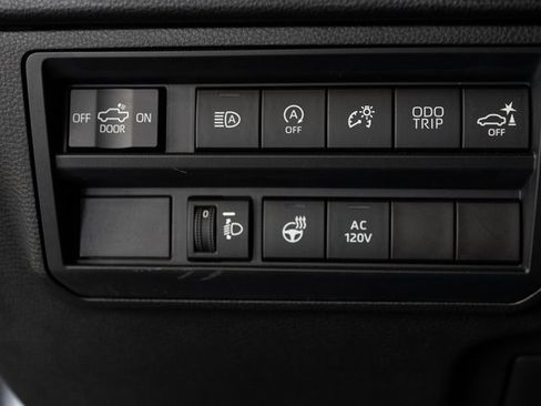 Used 2022 Toyota Tundra SR5 image 23