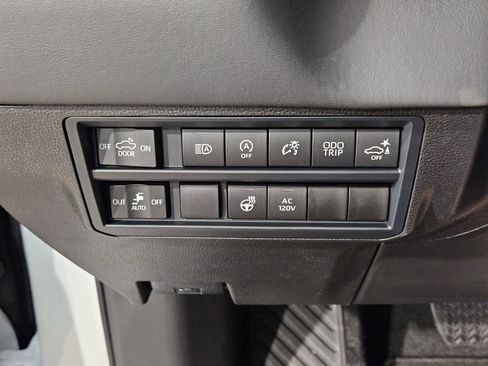 New 2026 Toyota Tundra Platinum AWD/4WD image 14