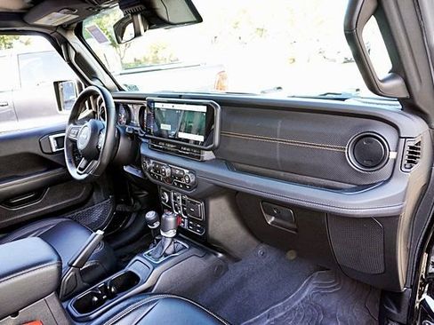 Certified 2024 Jeep Wrangler Unlimited Rubicon 392 image 17