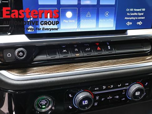 Used 2022 Chevrolet Silverado 1500 LT AWD/4WD image 21