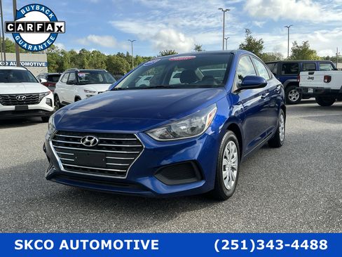 Used 2021 Hyundai Accent SE image 1