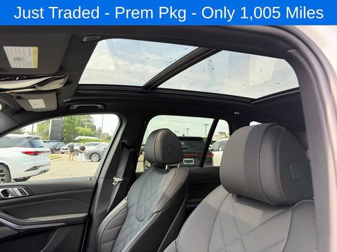 Used 2026 BMW X5 xDrive40i w/ Premium Package AWD/4WD image 12