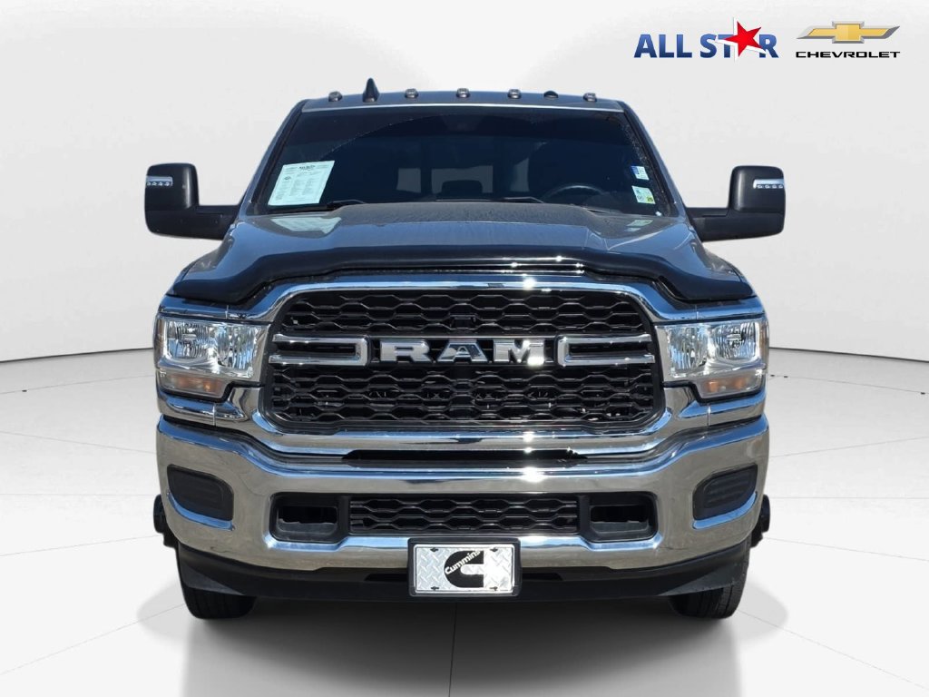 Used 2024 RAM 3500 Tradesman w/ Chrome Appearance Group AWD/4WD image 9