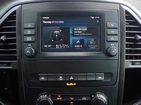 Used 2023 Mercedes-Benz Metris Passenger image 18