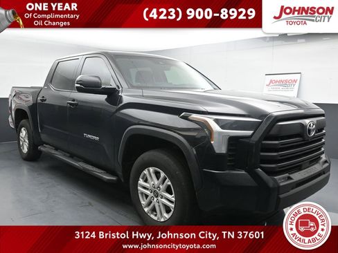 Used 2023 Toyota Tundra SR5 w/ Advanced Technology Package image 1