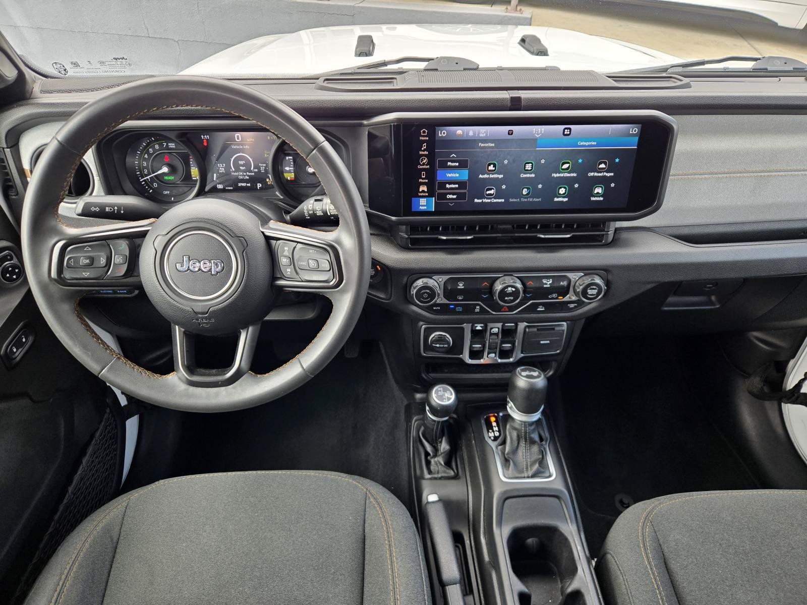 Used 2024 Jeep Wrangler Unlimited AWD/4WD image 6