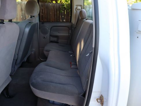 Used 2005 Dodge Ram 2500 Truck SLT AWD/4WD image 23