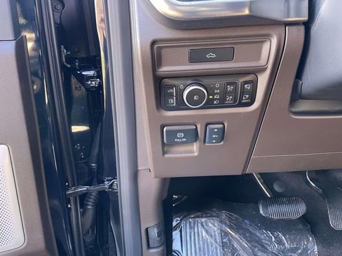 New 2026 Ford F150 King Ranch w/ Equipment Group 601A High image 15