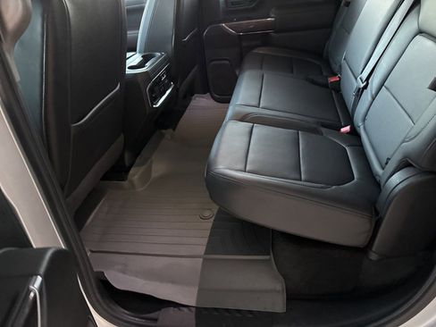 Used 2020 Chevrolet Silverado 2500 LTZ image 26