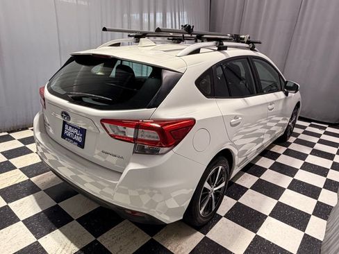 Used 2019 Subaru Impreza 2.0i Premium w/ Eyesight & BSD/Rcta & SRF AWD/4WD image 4
