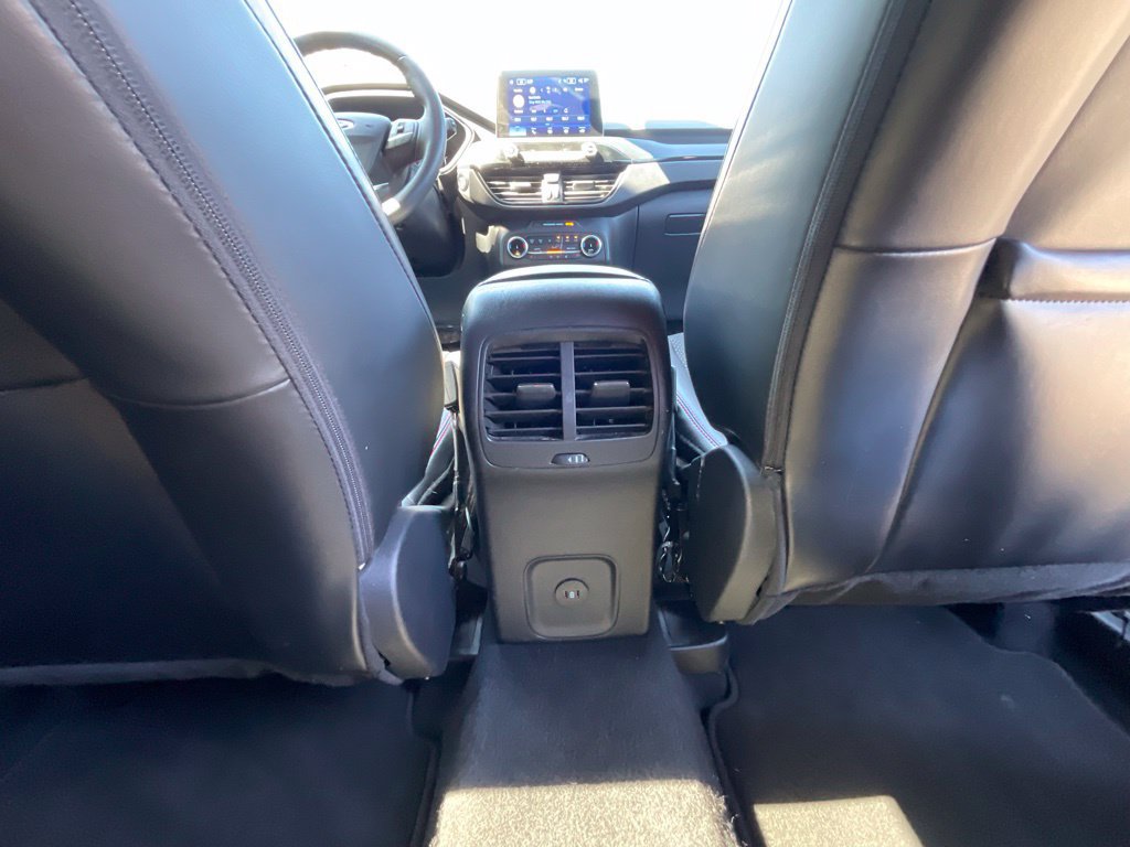 Used 2025 Ford Escape ST-Line Select AWD/4WD image 25