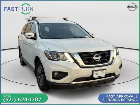 Used 2017 Nissan Pathfinder SL w/ Trailer Tow Package AWD/4WD image 1