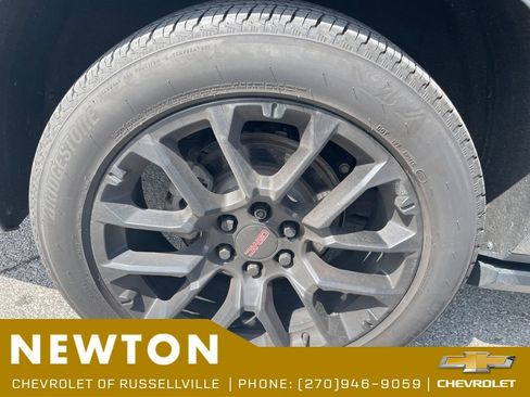Used 2022 GMC Yukon XL Denali w/ Max Trailering Package AWD/4WD image 23