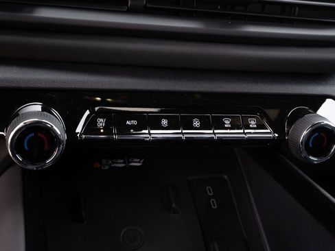 New 2025 Chevrolet Silverado EV LT image 25