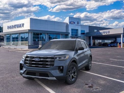New 2026 Ford Explorer Active w/ Active Comfort Package AWD/4WD image 2