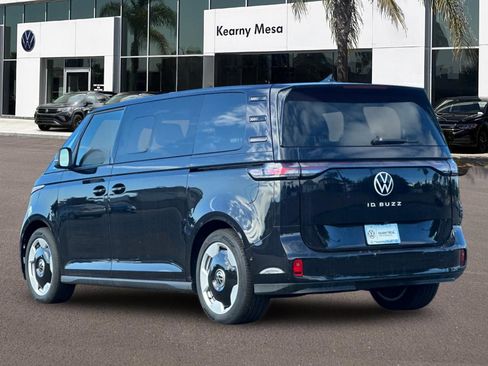 New 2025 Volkswagen ID. Buzz Pro S RWD image 6