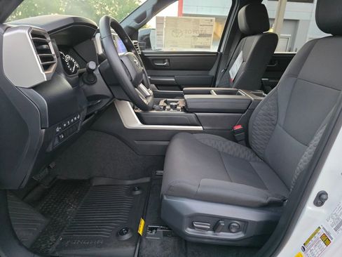 New 2026 Toyota Tundra SR5 AWD/4WD image 24