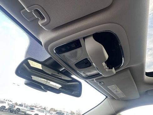 Used 2016 Jeep Cherokee High Altitude image 25