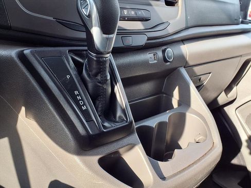 Used 2022 Ford Transit 350 XLT image 12