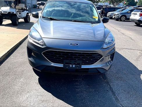Used 2022 Ford Escape SE w/ SE Sport Appearance Package FWD image 5