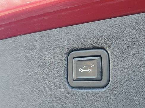 Certified 2021 Chevrolet Blazer LT AWD/4WD image 9