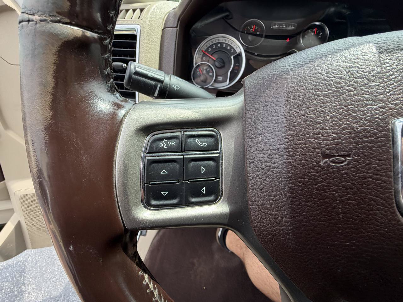 Used 2018 RAM 2500 Laramie AWD/4WD image 17