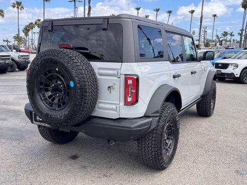 New 2026 Ford Bronco Badlands image 12