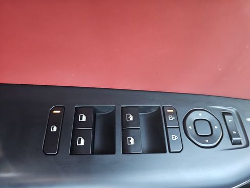 Used 2025 Kia K4 GT-Line w/ GT-Line Premium Package FWD image 28