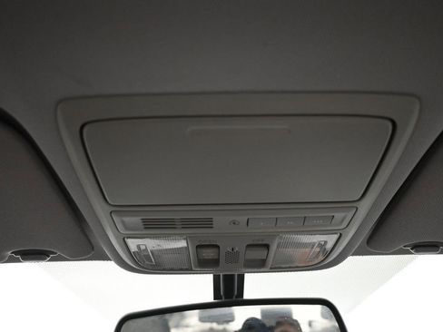 Certified 2017 Honda Accord EX-L image 17