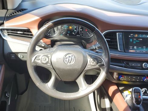 Used 2019 Buick Enclave Avenir image 20
