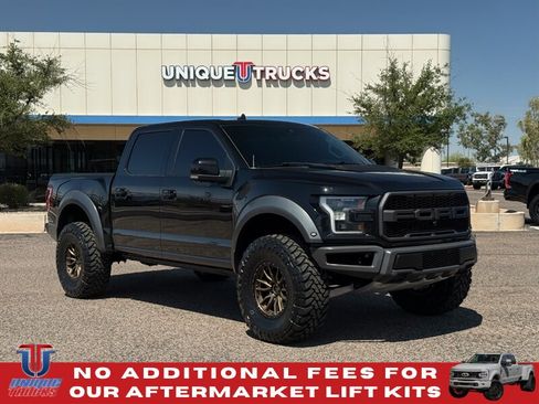 Used 2019 Ford F150 Raptor w/ Equipment Group 802A Luxury AWD/4WD image 4