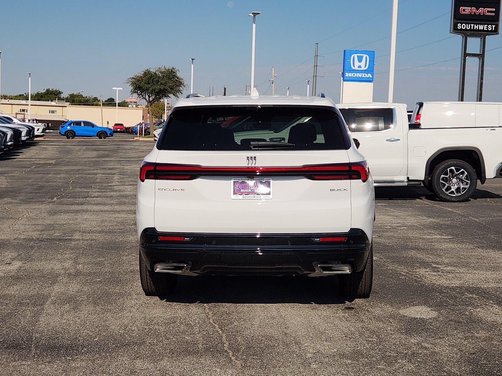 New 2027 Buick Enclave Sport Touring w/ Power Package FWD image 8