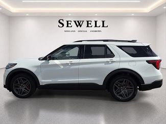 Used 2026 Ford Explorer ST w/ Sun And Sound Package RWD video 2
