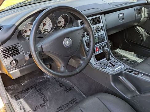 Used 2003 Mercedes-Benz SLK 230 image 11
