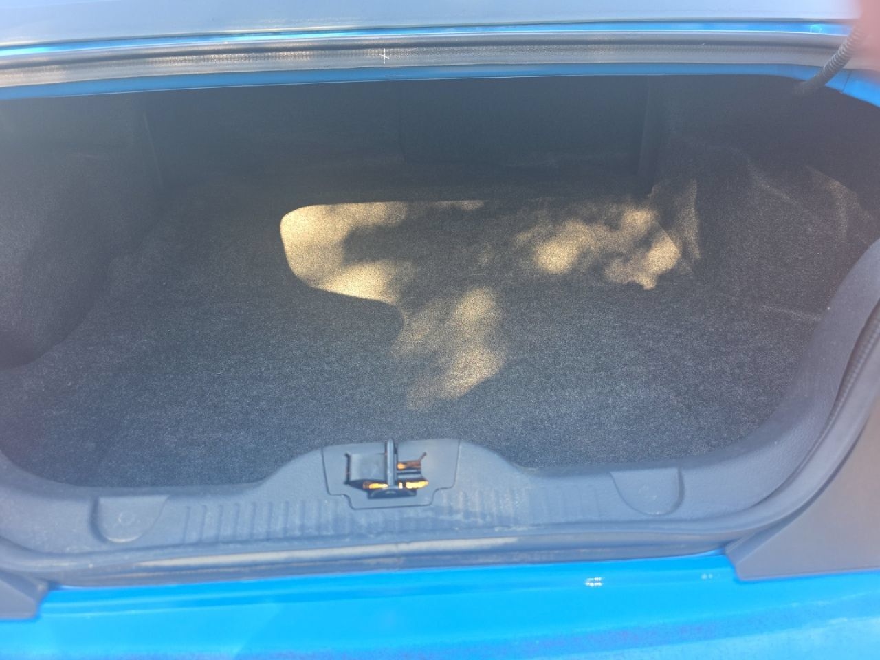 Used 2010 Ford Mustang GT Premium RWD image 28