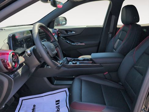 New 2026 Chevrolet Equinox RS w/ Convenience Package III AWD/4WD image 9